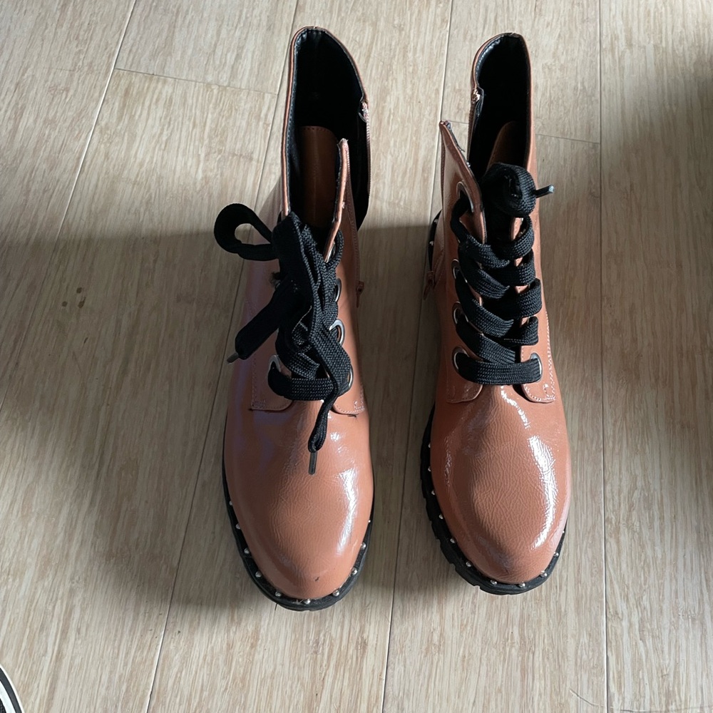 Ankle boots , peach patent leather Great rain boots!
